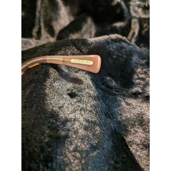 Authentic cover girl cat eyes prescription glasses. - Picture 12 of 12